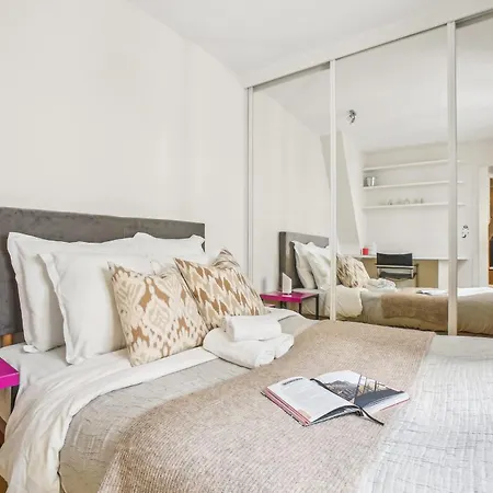 Spacious 1br In The Heart Of & Pompidou Daire Paris