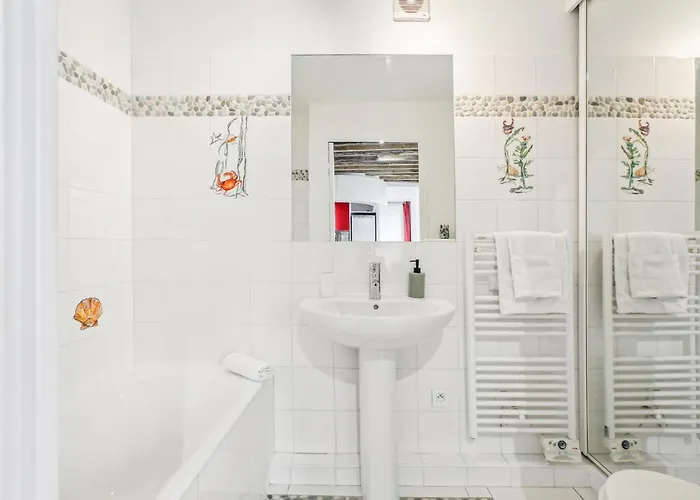 Apartment Heart Of & Pompidou - 1br - Vacation Paris